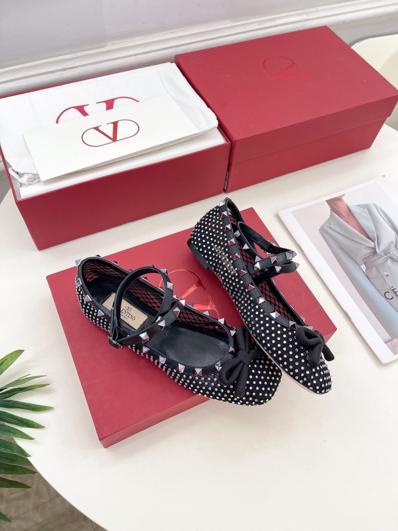 Valentino flat shoes